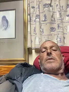 GeldenKuy: απευθείας συνομιλία ΧΧΧ