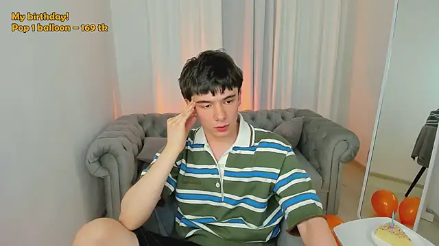 Chat +18 de Ethan_Crowe ao vivo