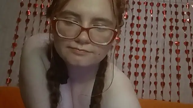Miyabeee Chat XXX live