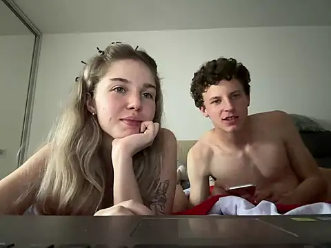 Chat XXX en directo de EvgeniiUszhin