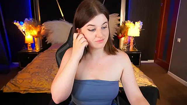 KristiFoxy Chat XXX live