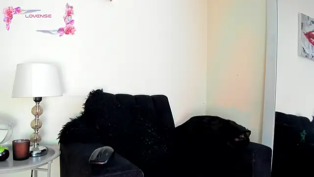 Chat +18 de its__angelica_ ao vivo