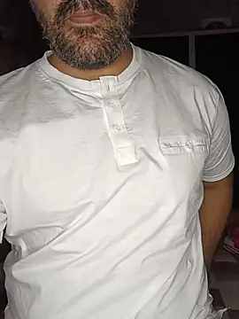 הופעת וובקאם של _naughtyboyX_