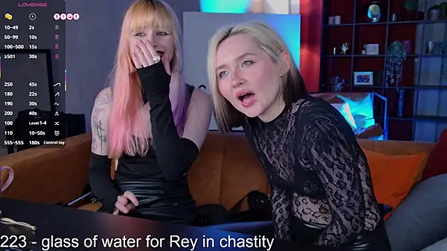 ReiYosimoto's Live XXX Chat