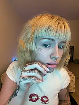 EmberSweety – Live XXX-chat