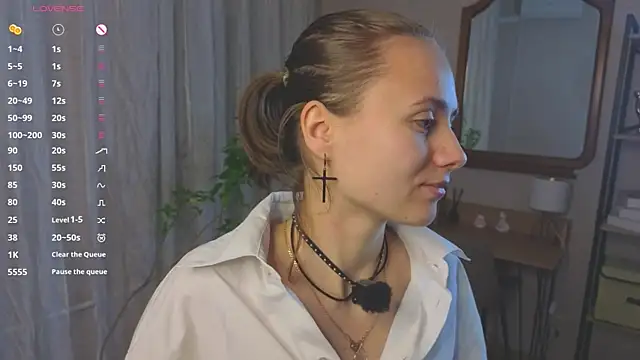 צ'אט XXX בשידור חי של Crysta1Eva_