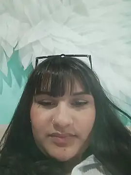 Chatroom XXX en direct de Emily-7