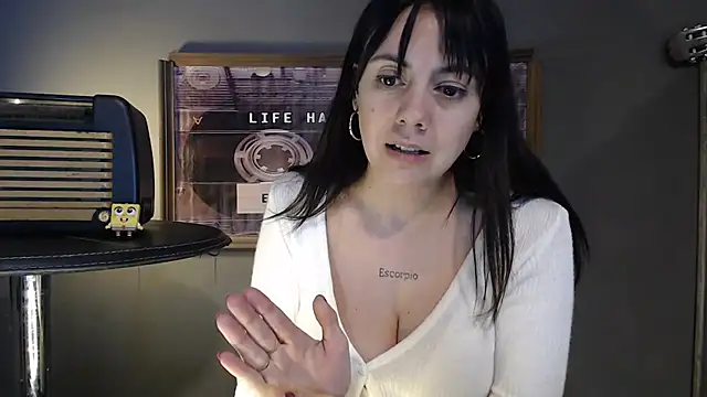 Mickyta Chat XXX live