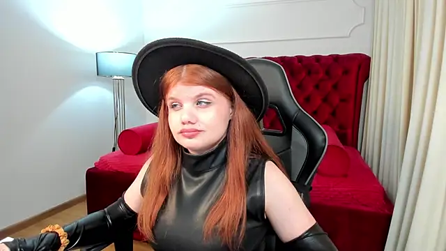 ChloeHalses' Live XXX Chat