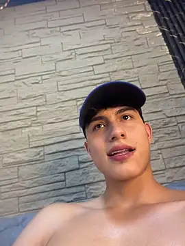 Lander_Cruz Live XXX-Chat