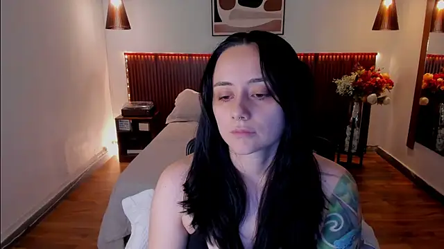 Chatroom XXX en direct de KatherineBond