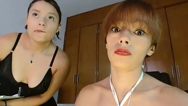Chat XXX Live 3littles