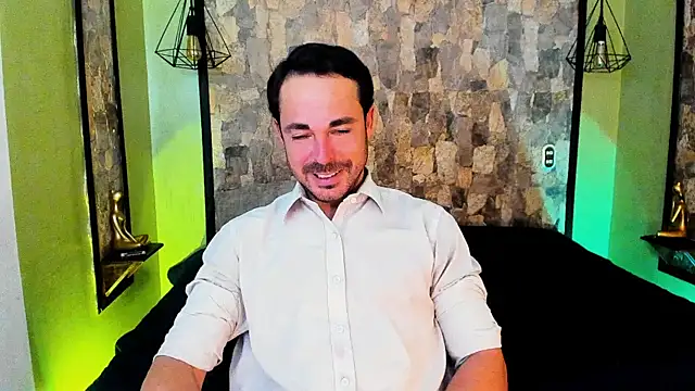 Adams_Sanz Chat XXX in diretta