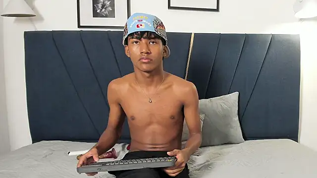 jordan_cum18 Webcamshow