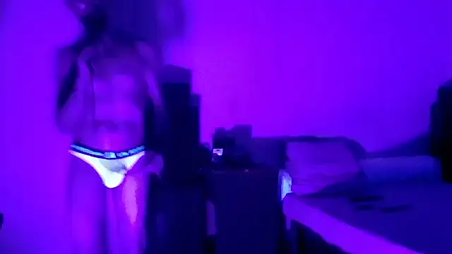 brunoguunot Pertunjukan Webcam