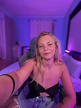 AnastasiaAniess' Live XXX Chat