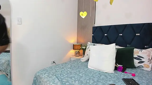 gabytyara2's Live XXX Chat