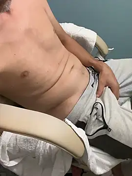 Eddy214 Live XXX-chat