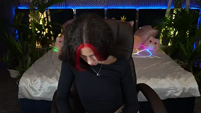 XXX chat uživo modela BabyFlowerr