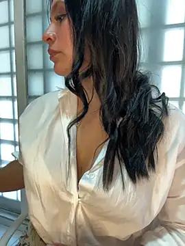 Sofia_Convers' Live XXX Chat
