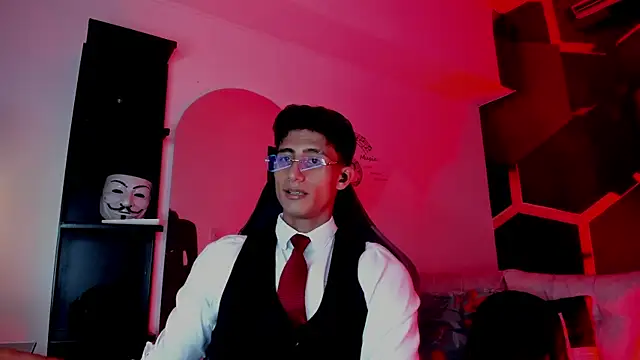 Chatroom XXX en direct de MaxiimoRomano_