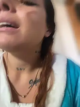 Chat XXX Live hally-jensen1