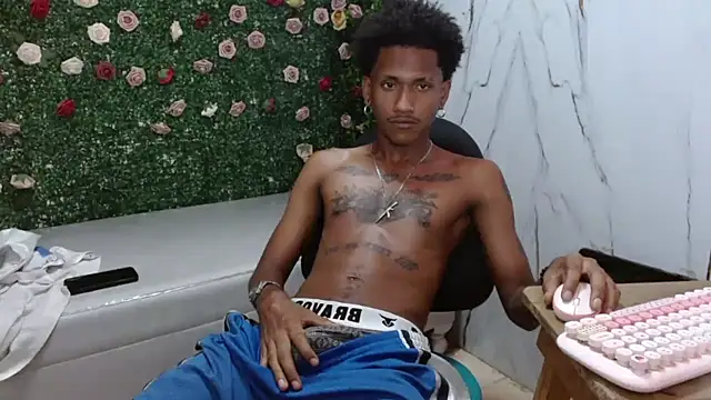 ManSant Live XXX Chat