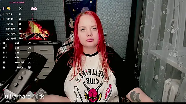 MileyMontana's Live XXX Chat