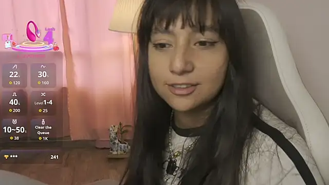 Živý XXX chat EmmitaGarcia