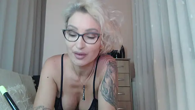 JADAPink___ 라이브 XXX 채팅