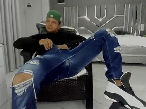 master_leather XXX чат на живо