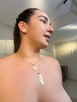 Chat XXX en directo de ava_blue