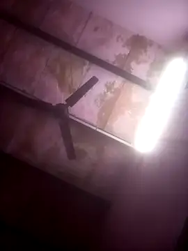 TINASONI 现场XXX聊天