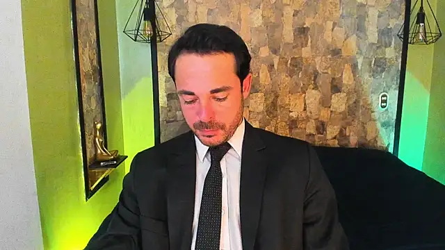 Adams_Sanz 现场XXX聊天