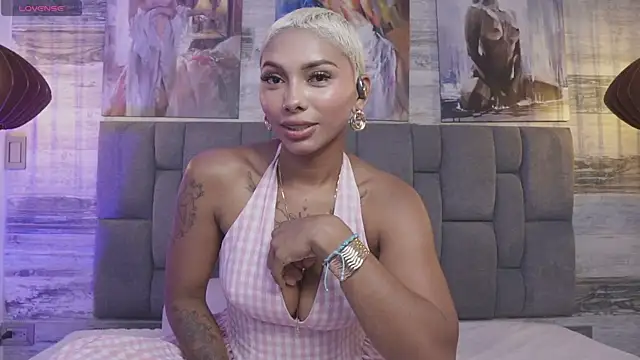 LeidyNova – Live XXX-chat