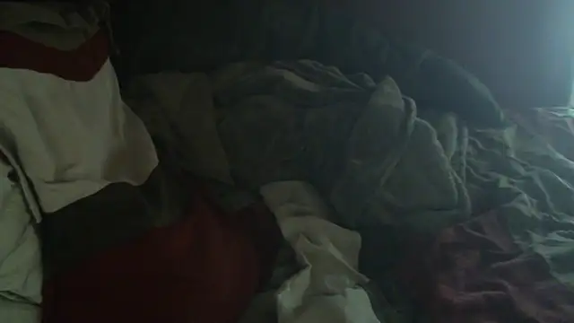 immikew1975's Live XXX Chat