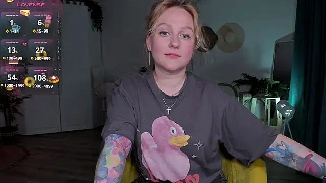 Lazy_Lady Chat XXX live