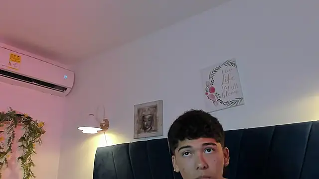 david_cum237 – Naživo XXX chat