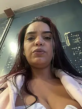 Sara-77's Live XXX Chat