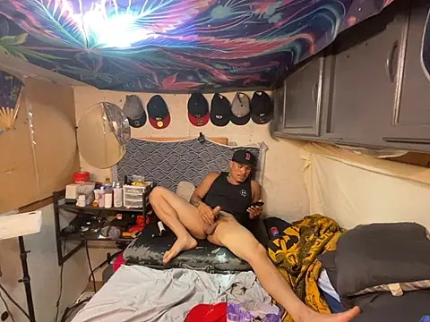 OmarSalasxh33's Live XXX Chat