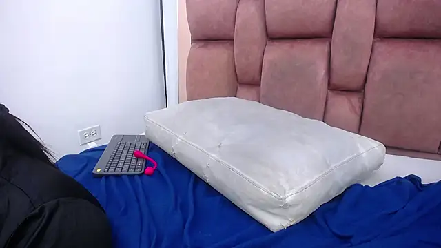 arianna_pearl's Live XXX Chat