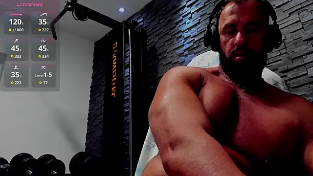 Chat XXX en directo de David_Big_Daddy