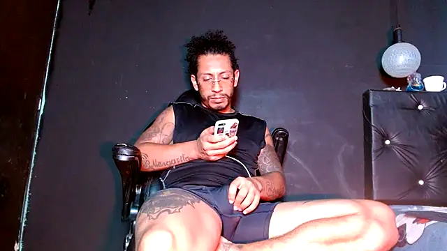 عرض كام FuckHardlove