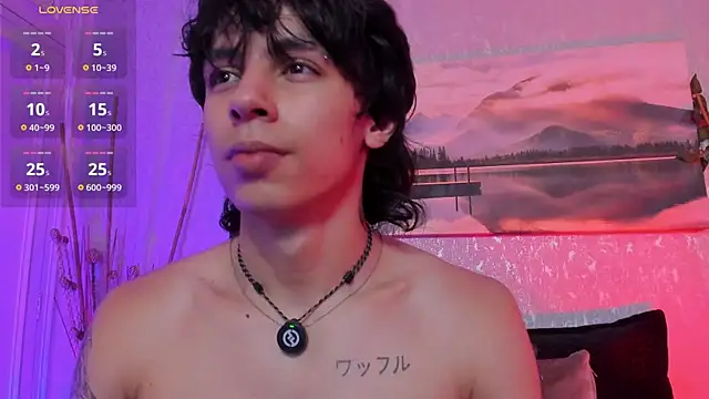 Show modela Tyler_durten na web-kameri