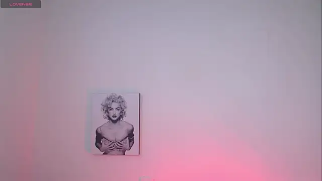 Chat +18 de Millie_bobby ao vivo
