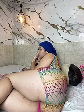 Sahaara Adlı Modelin Canlı XXX Sohbeti