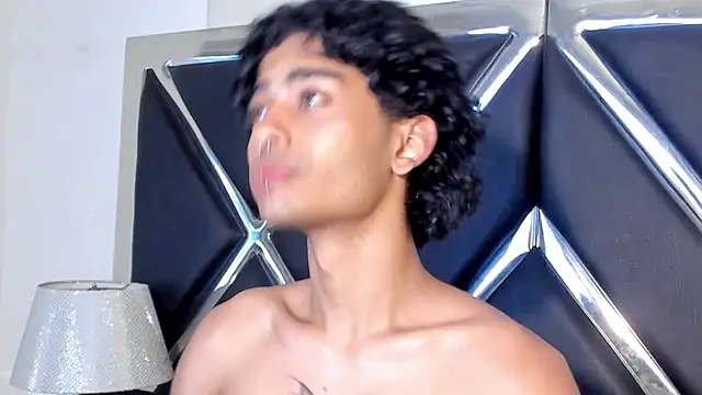 عرض كام MiikeOthon