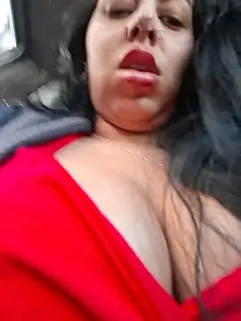 Luianna élő XXX-chatje