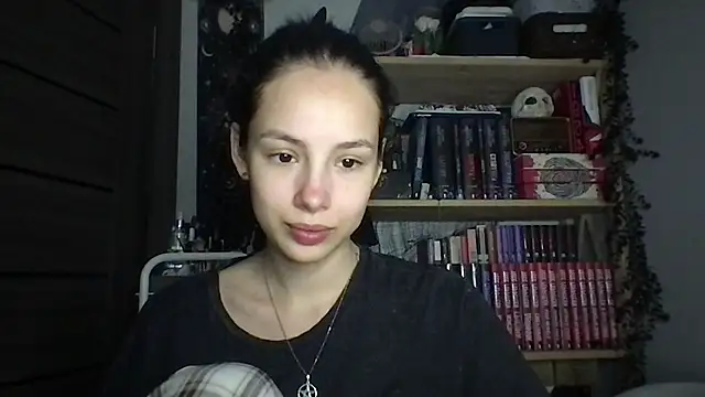 Chat +18 de Yuna5343 ao vivo