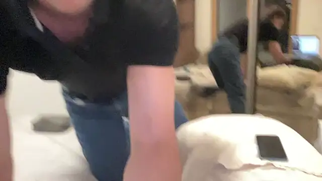 cute_mark XXX чат на живо